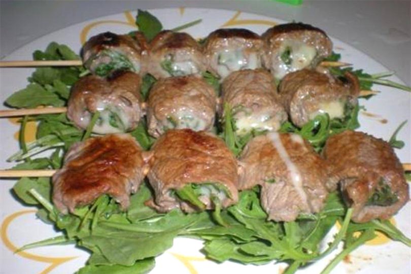 Involtini rucola e provolone