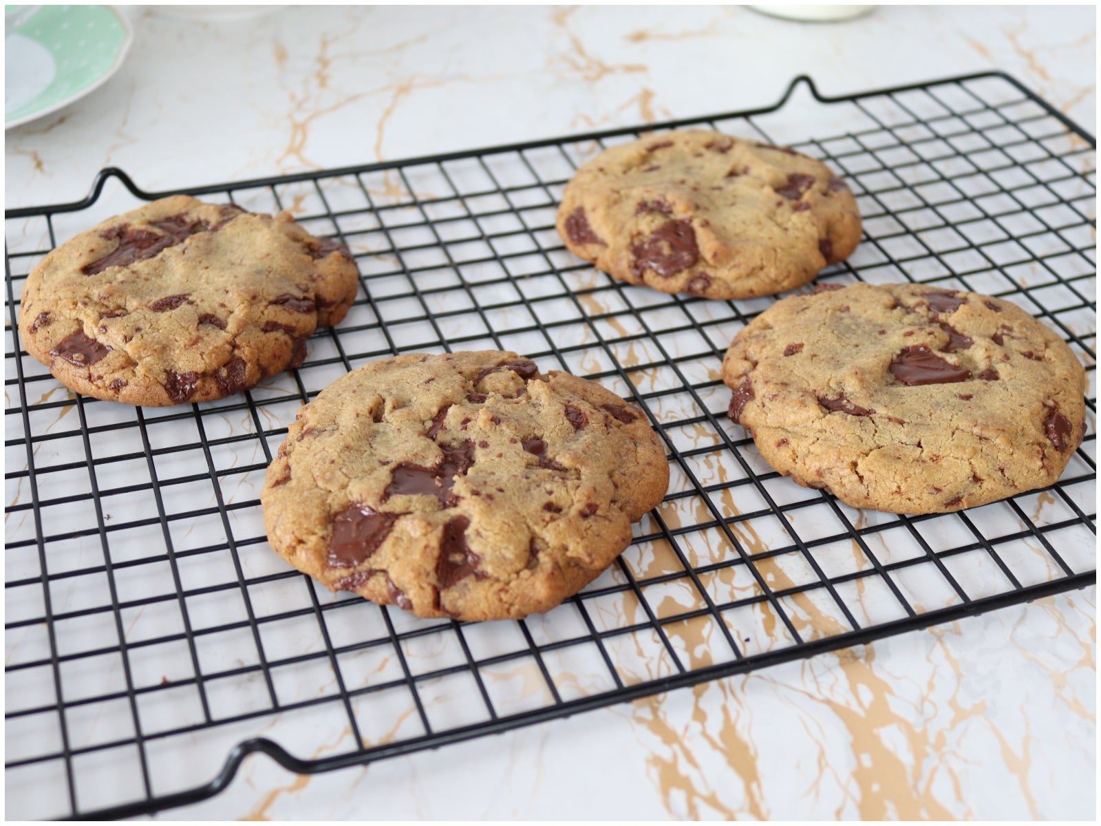 Chocolate chips cookies