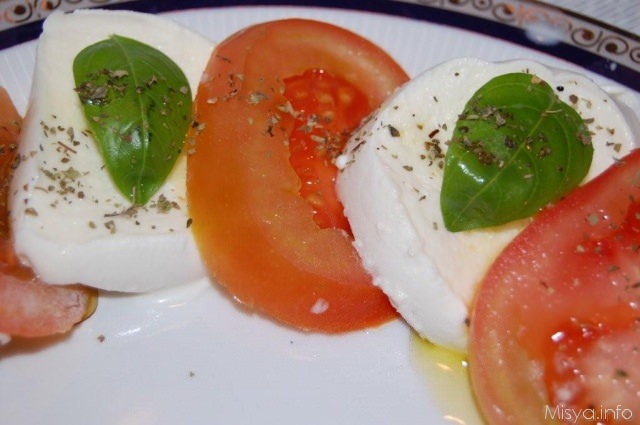 Insalata Caprese