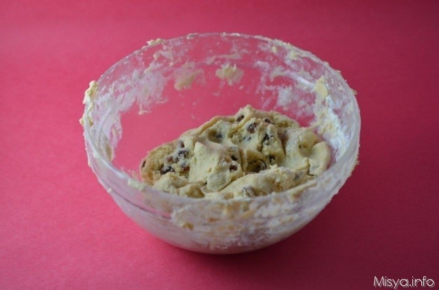 impasto biscotti uvetta