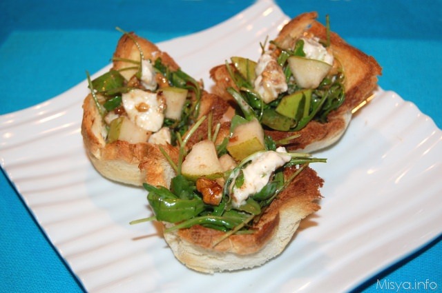 Insalata pere noci e gorgonzola