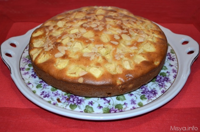 Torta di mele e mandorle