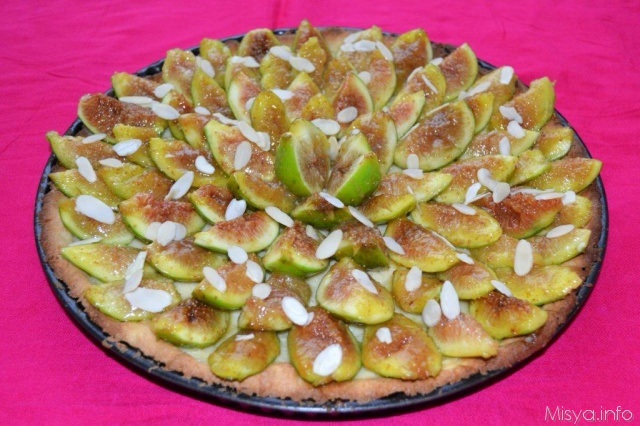 Crostata di fichi e mandorle