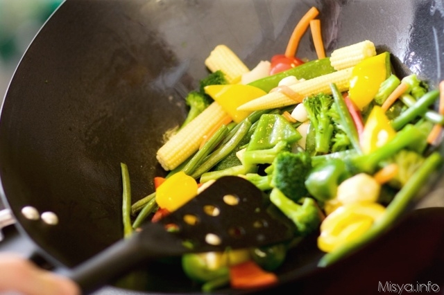 Come cucinare con il wok