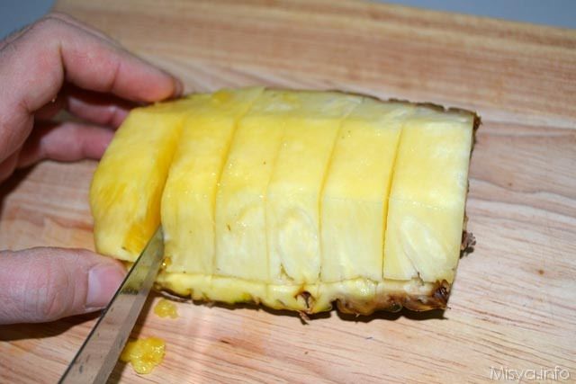 6 ananas al forno