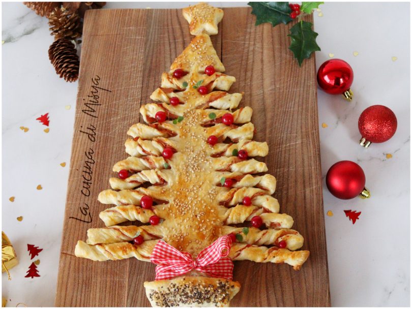 Albero di Natale di pasta sfoglia