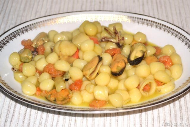 Gnocchetti ai frutti di mare e zafferano
