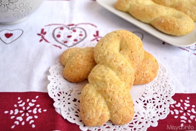 Treccine di ricotta