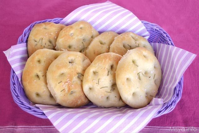 Focaccine al latte di soia