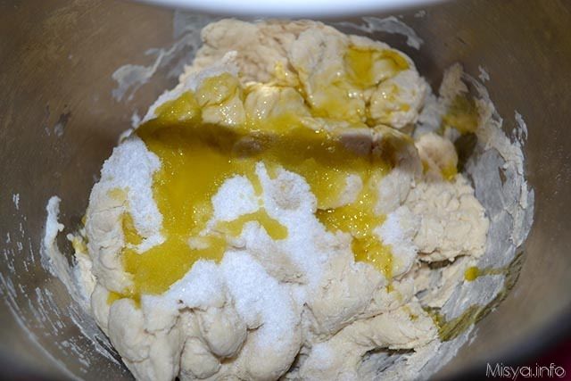 3 aggiungere olio
