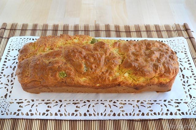 Plumcake feta e olive