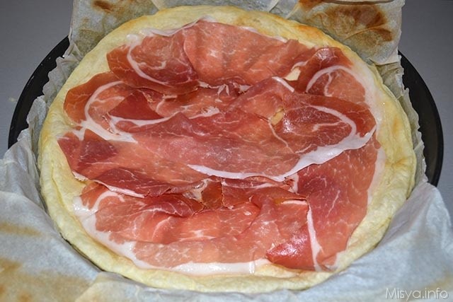 Sfogliata di fichi e prosciutto crudo 6