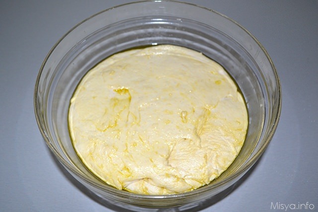 Focaccia con patate e pancetta 8