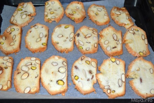 Cantucci agli albumi 13