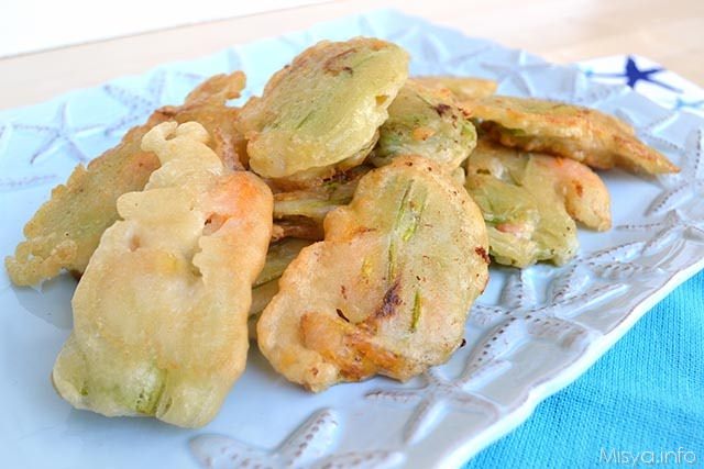 Fiori_di_zucca_e_gamberi_in_pastella