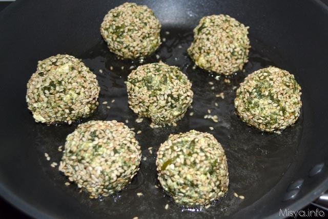Polpette di tofu e spinaci 9