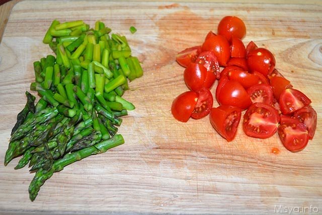 Gnocchi con asparagi e pomodorini 2