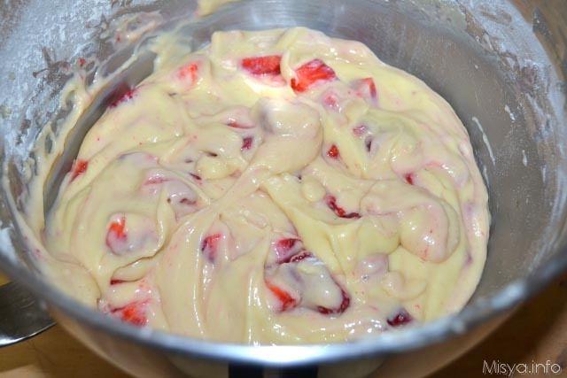 Torta di fragole e ricotta 9