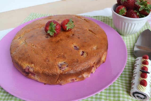 Torta di fragole e ricotta