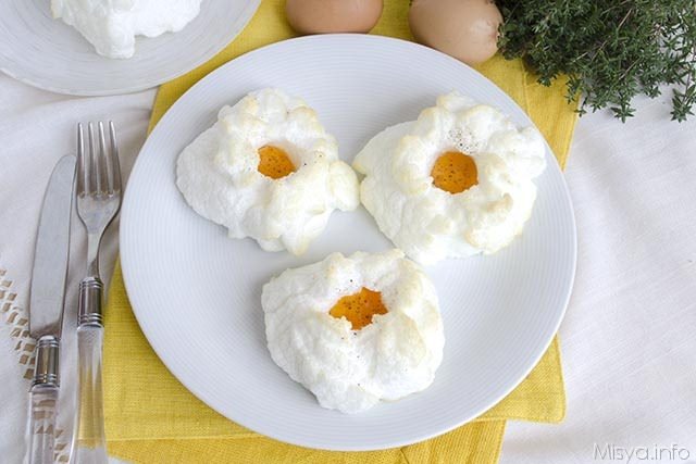 Nuvole di uova