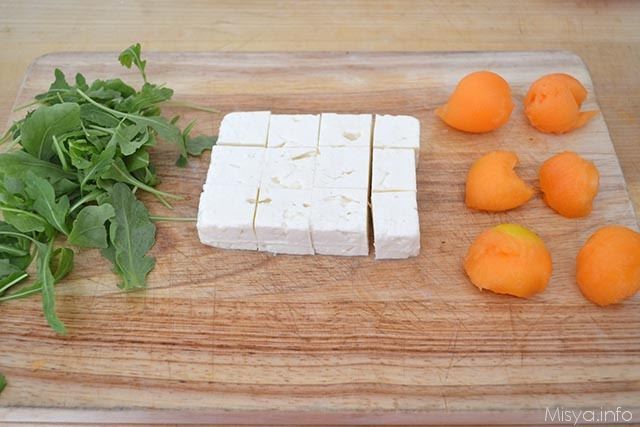 Spiedini di melone rucola e feta 5