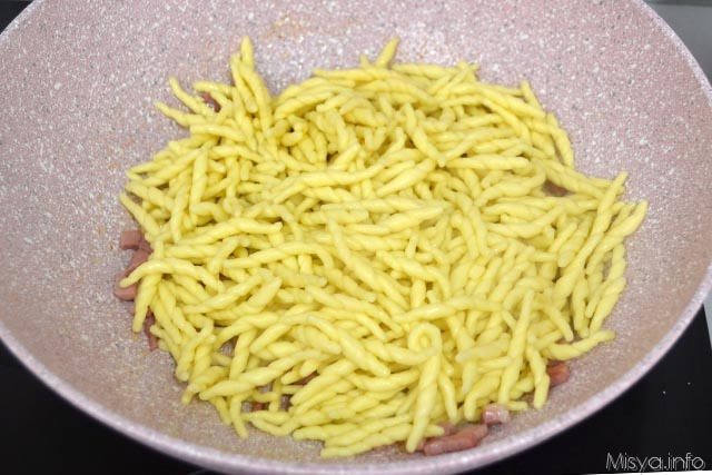 Pasta con pesto di carote 11