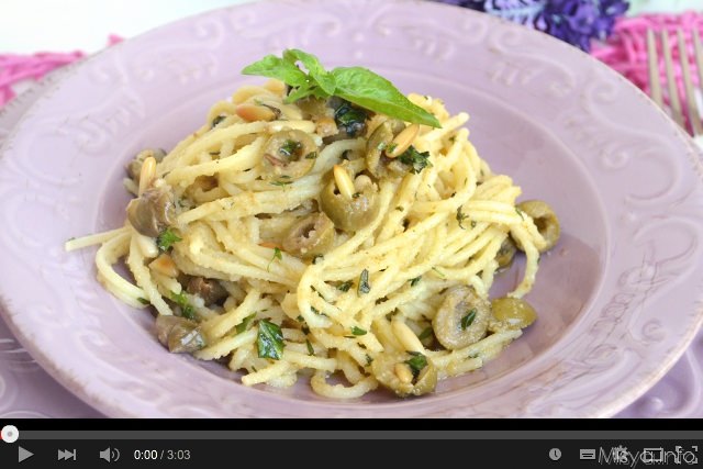 Video ricetta degli spaghetti alle erbe