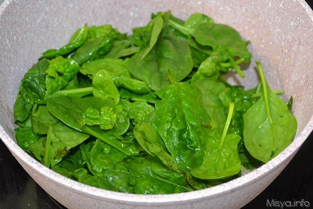 2 cuocere spinaci