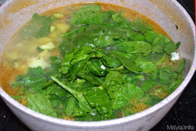 9 cuocere spinaci