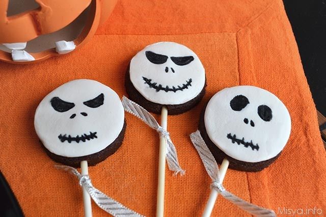 Biscotti_Jack Skeletron