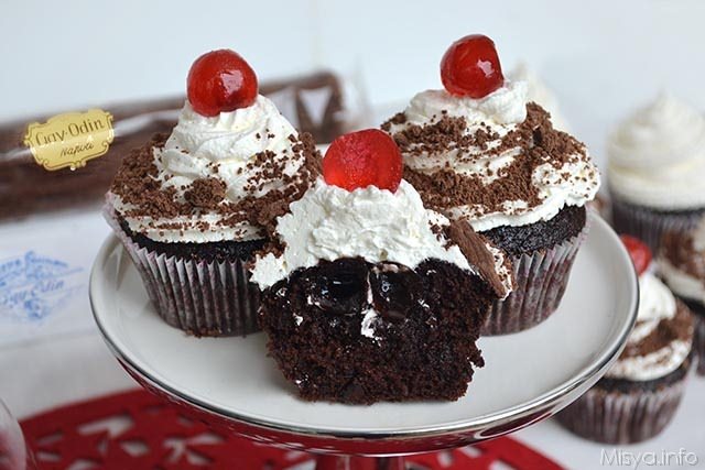 Cupcake_foresta_nera