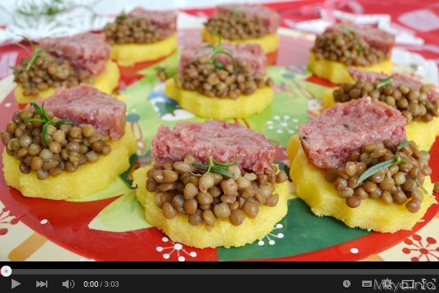 video ricetta tartine di polenta con lenticchie e cotechino