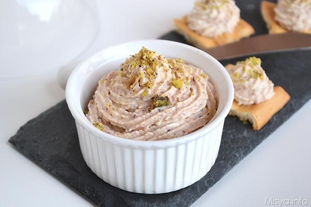 Mousse di mortadella