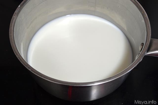 1 pentolino con latte