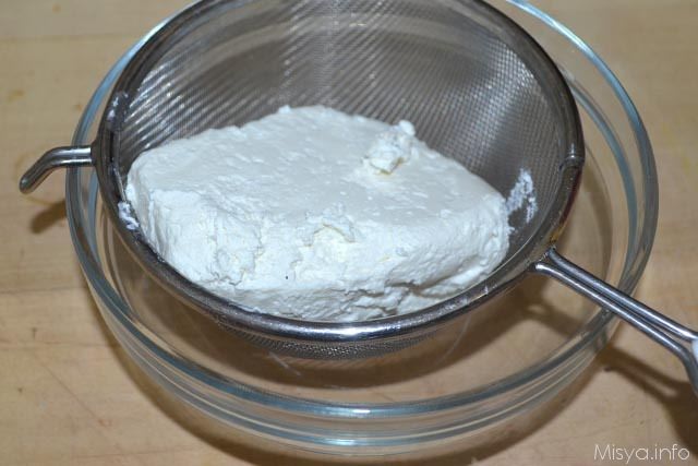 5 setacciare ricotta