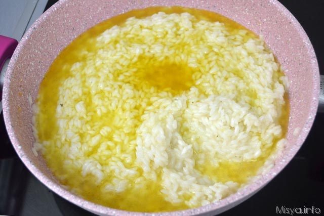 6 zafferano nel riso