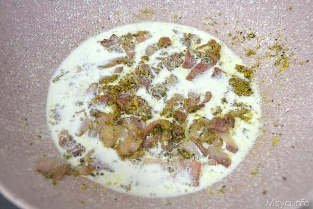 5 aggiungere panna fresca
