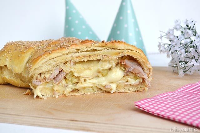 Cornetto_salato_gigante