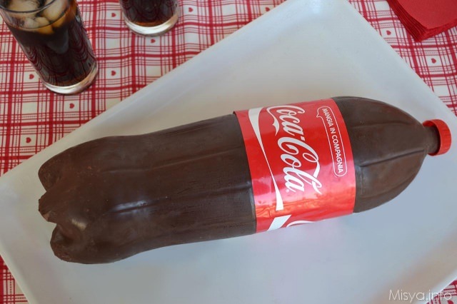torta bottiglia coca cola