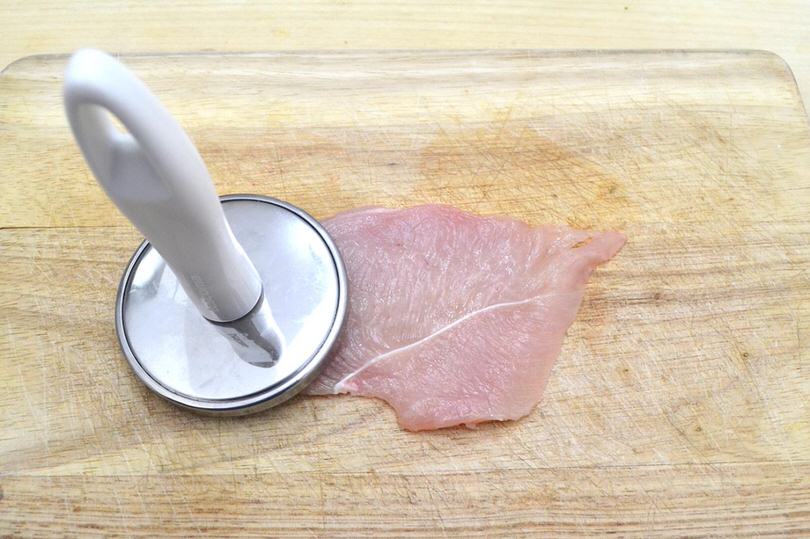 1 battere petto pollo