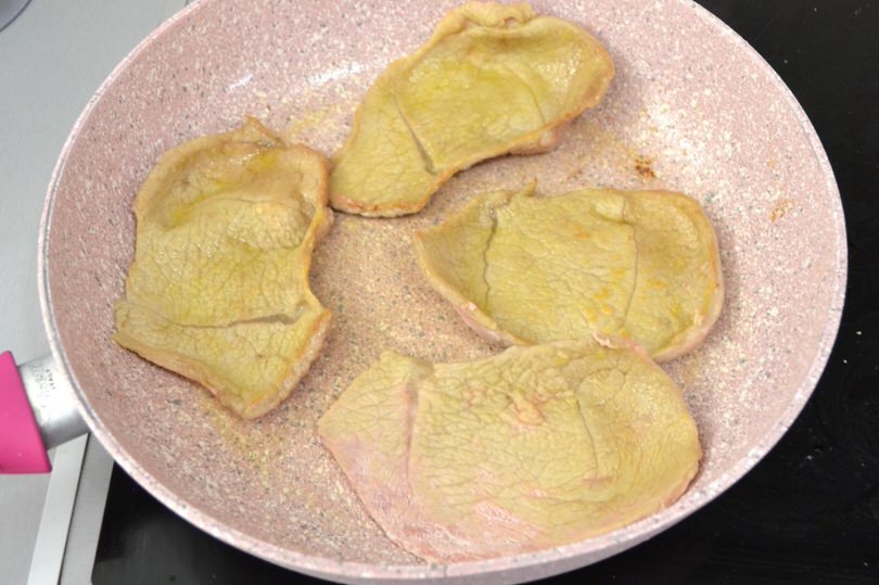 2 cuocere scaloppine