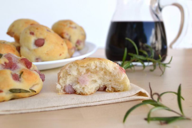 Panini pancetta e rosmarino