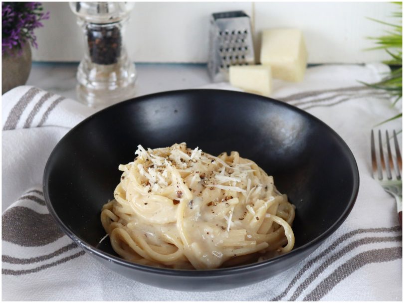 Pasta cacio e pepe