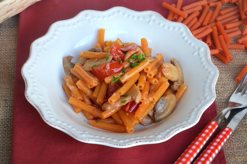 Pasta di lenticchie con i funghi
