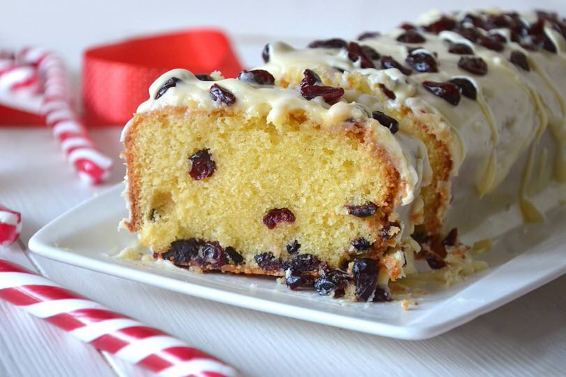 Christmas cranberries pound cake