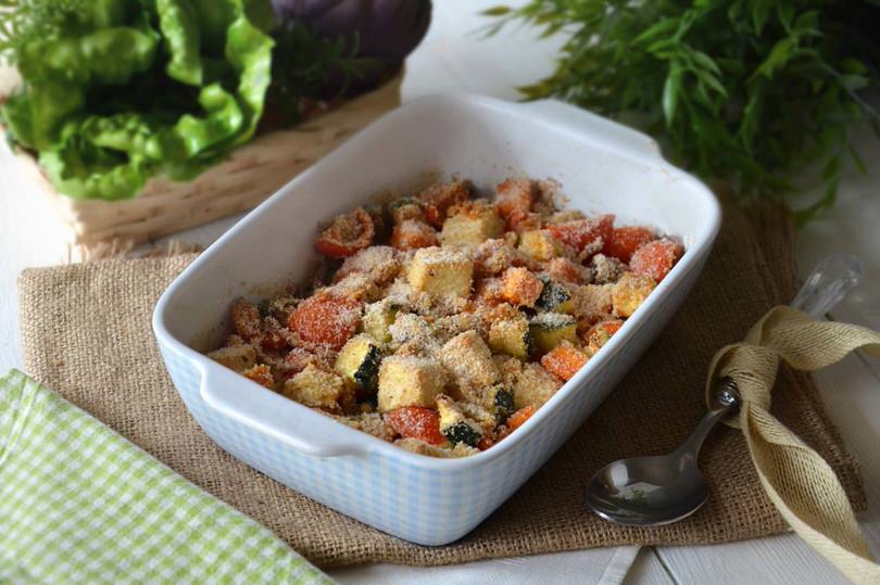 Tofu con verdure al forno
