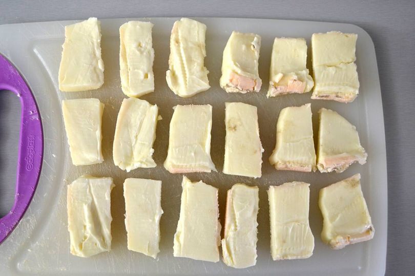 3 tagliare provola