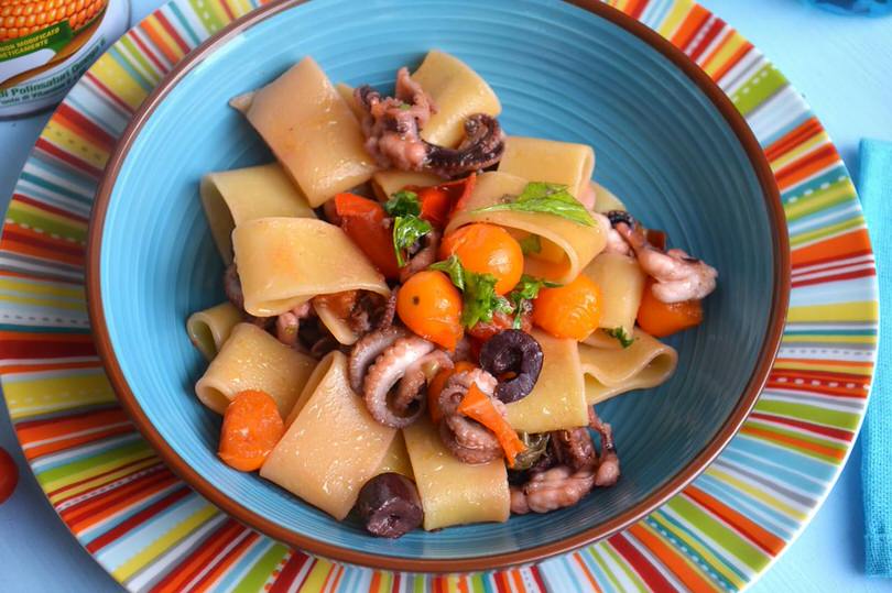 Paccheri con polpo e pomodorini