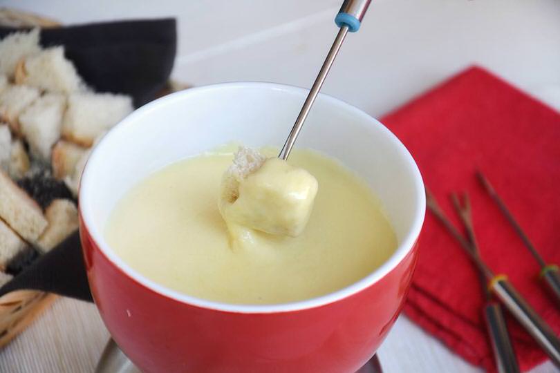 Fonduta svizzera