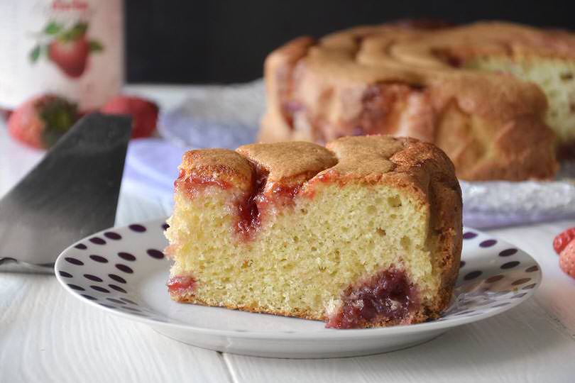 torta con marmellata